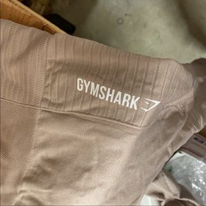 Gym shark tan leggings